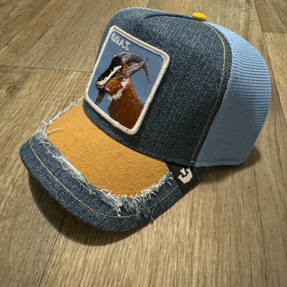 Goorin Bros Trucker Farm Silky Goat - Picture 2 of 10